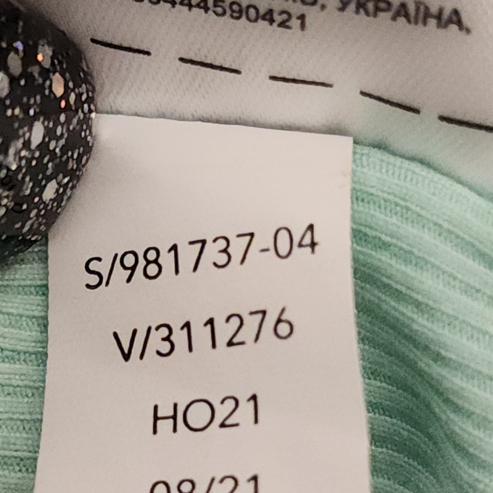 Athleta Uptempo Ribbed Henley Long Sleeve Shirt Mint Green V Neck L NWOT - Picture 6 of 8